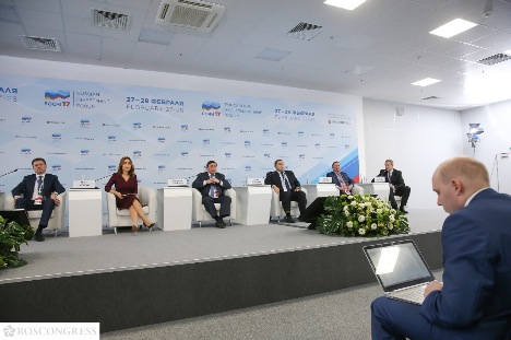 AT1U7389.jpg