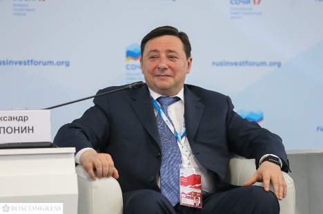AT1U7343.jpg